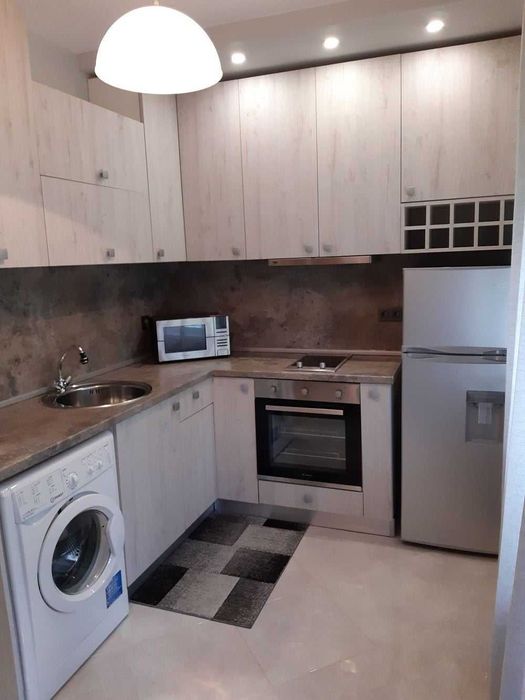 Дава се под наем Двустаен апартамент в София, Хиподрума - 56 кв.м за 484.5 € - Снимка #1