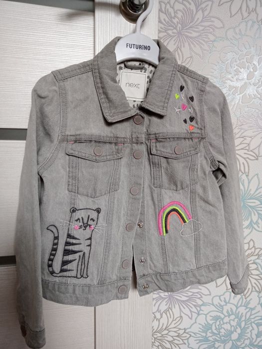 Джинсовая куртка для девочки