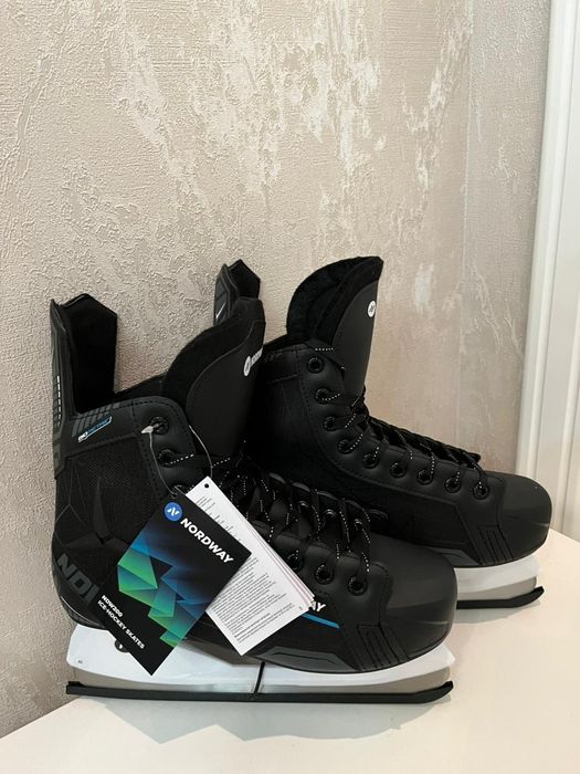 Коньки Nordway 200.      42,43,44, размерлері бар