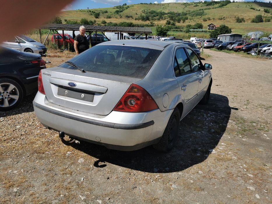 Форд Мондео 2.0 ТДЦИ 115К.С НА ЧАСТИ