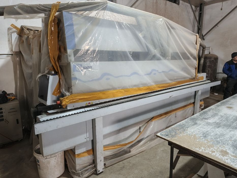 Кромка аблисовични станок BRANT.12.30 8 агригат