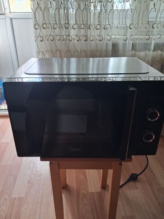 Продам миковолновую печь