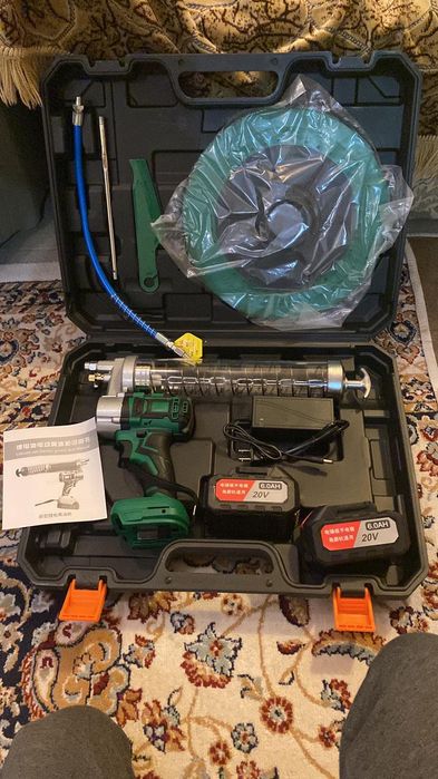 Инструмент электрического