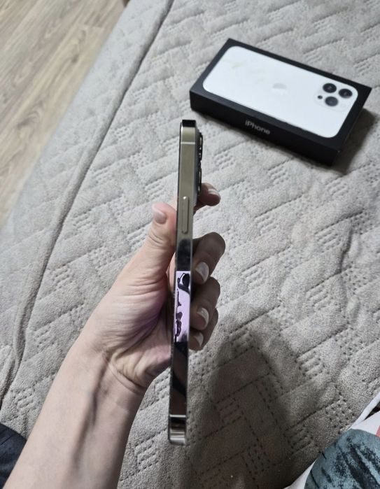 Продам iPhone 13 Про Макс