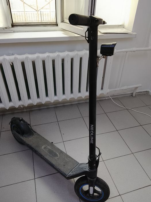 Электросамокат Neoline