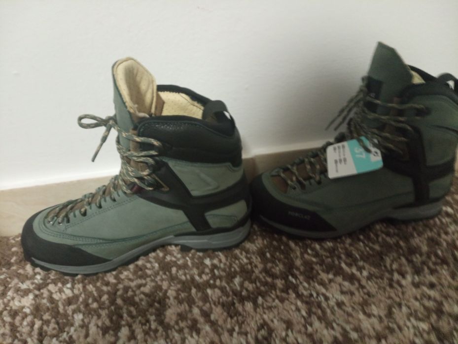 Bocanci impermeabili