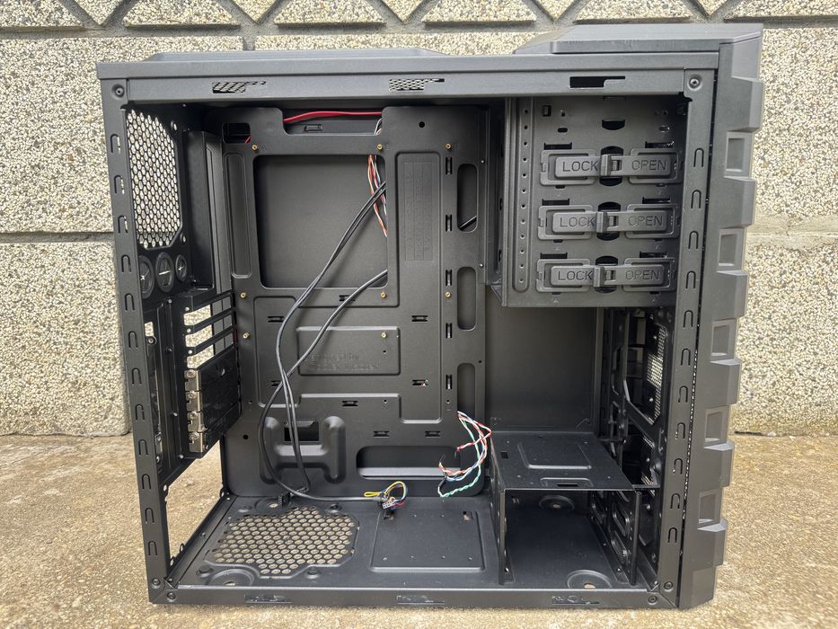 Кутия за компютър Cooler Master HAF 912 и 922