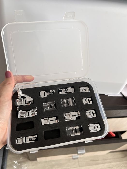 Швейная бытовая машинка