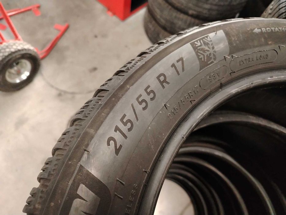 4бр.зимни гуми 215/55/17 Michelin
