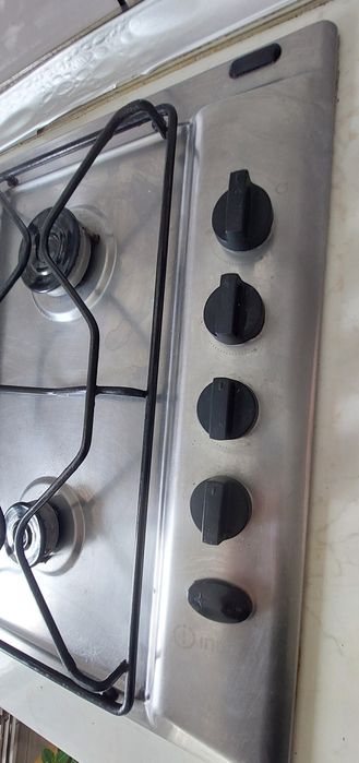 Plita si cuptor Indesit