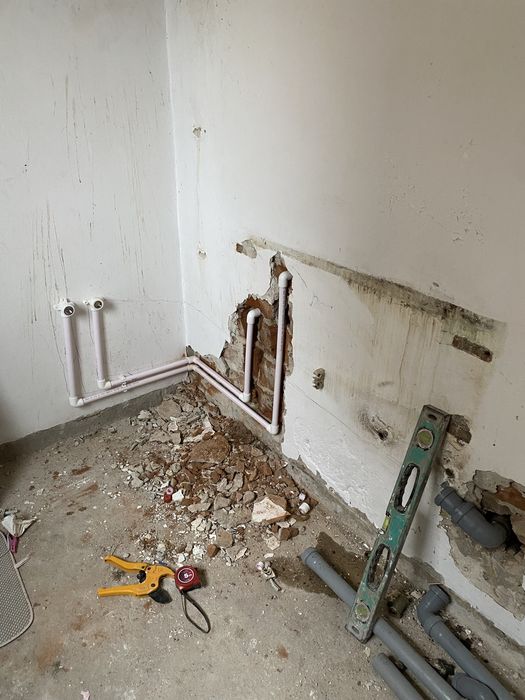 Instalator sanitare-termice si de gaze