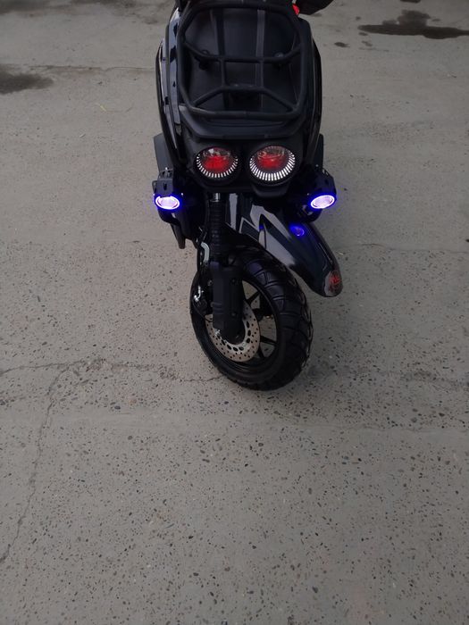 Tank skuter srochni pul kk xali yangi