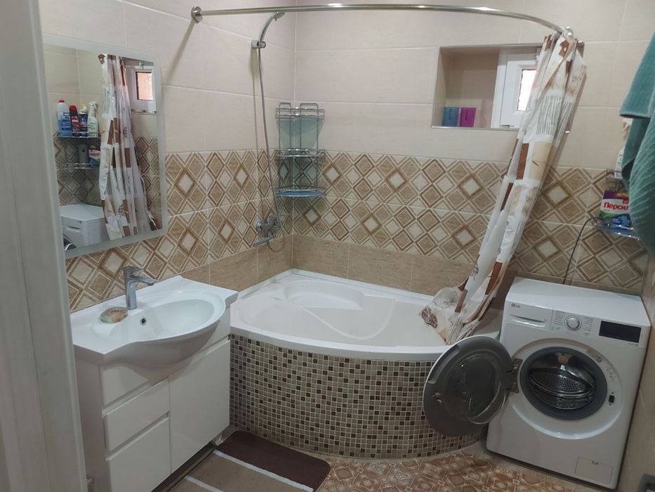 2ком >3 ком, базар Кадышева