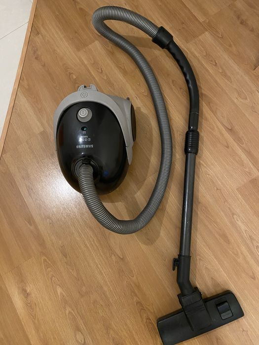 Пылесос Samsung 1800w