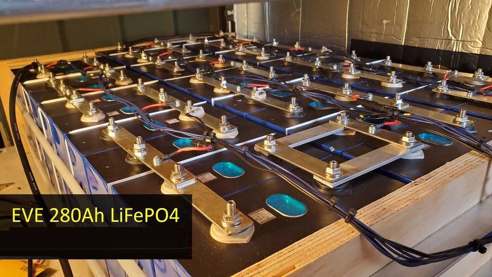 Нови 17kWh Соларни Батерии 330Ah Индивидуални Слънчеви LIFEPO4