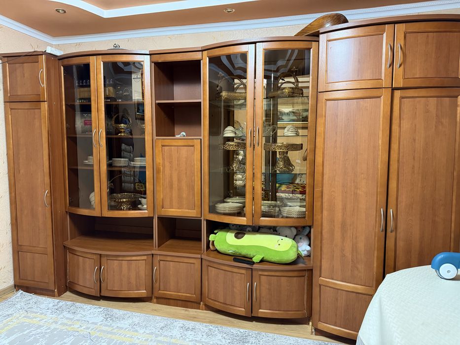 Шкаф для сервант