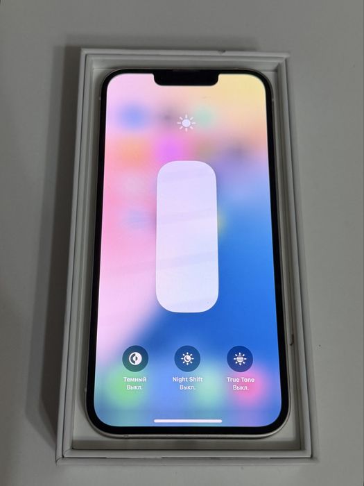 Продам Iphone 13