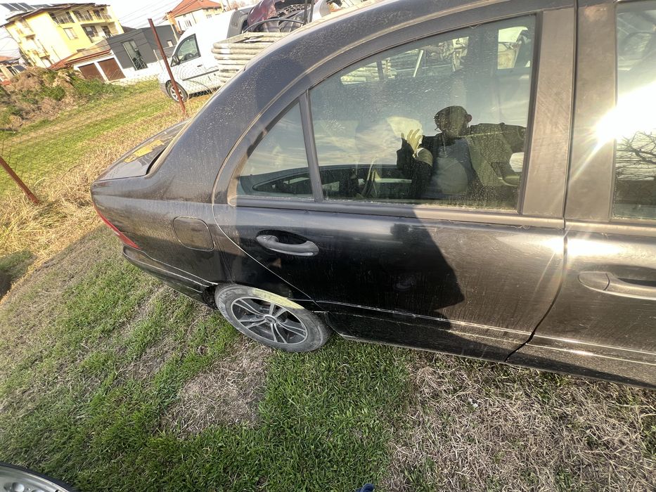 Mercedes w203 за части