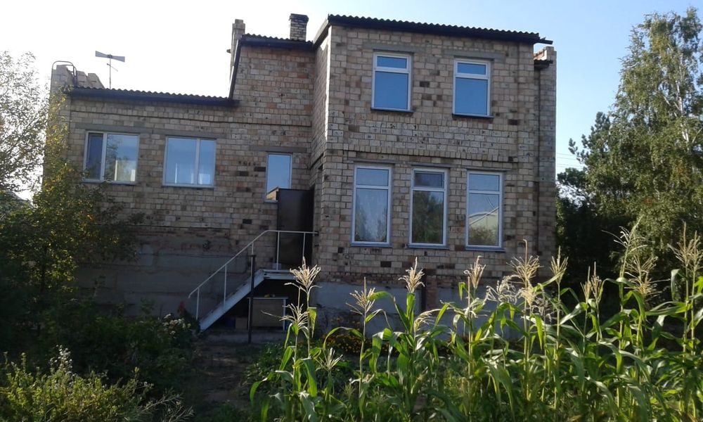 Дом двух этажный