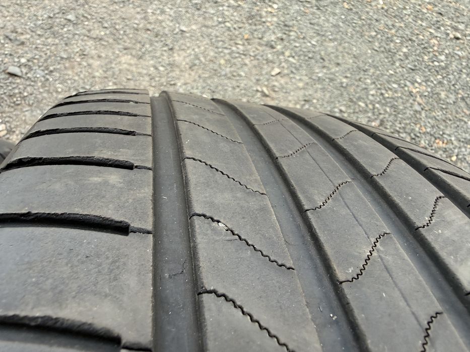 4бр. ОТЛИЧНИ Летни Гуми С Борд 235/55R/18 *BRIDGESTONE* DOT:2125+1225- 7.2мм.+5.1мм.
