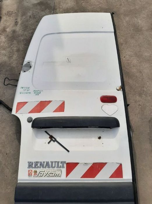 usa stanga spate renault master 2 suprainaltat 2m