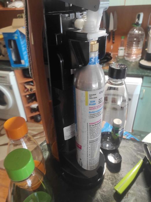 Машина за газиране на вода SodaStream Easy