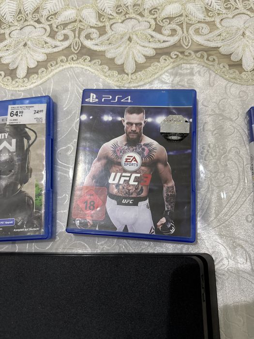 Play station 4 slim 1 tb