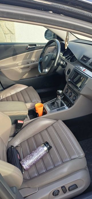 VW Passat RLine 2.0 TDI