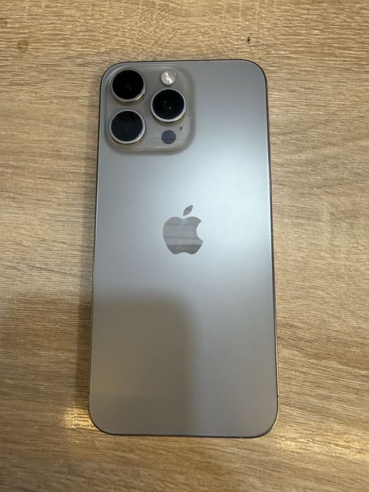 IPhone 15 Pro Max 512GB Titan