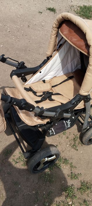 Продам детскую коляску
