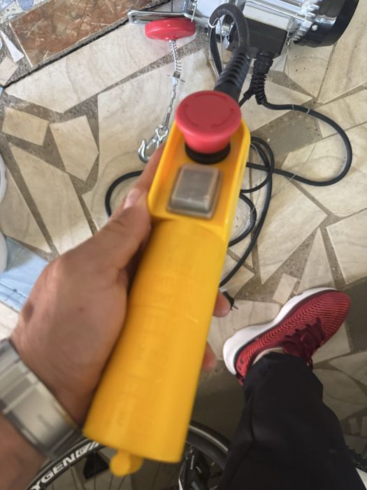 Macara electrica noua Pattfield 250kg
