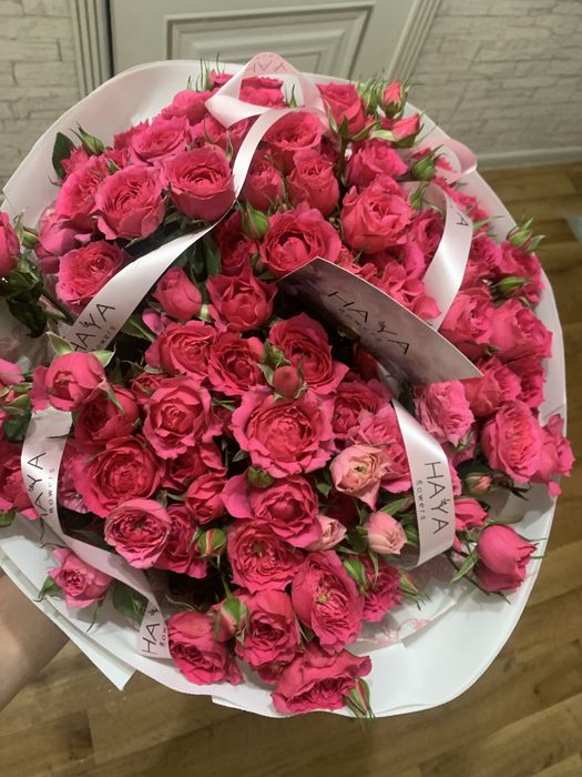 Кустовой пионовидный букет