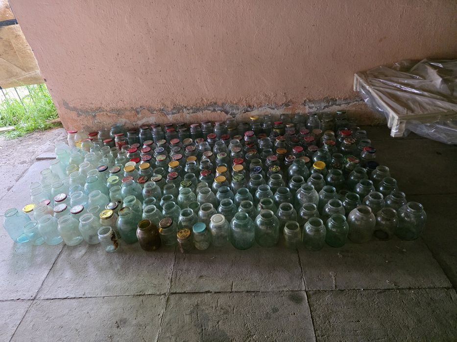 Продам банки разных размеров