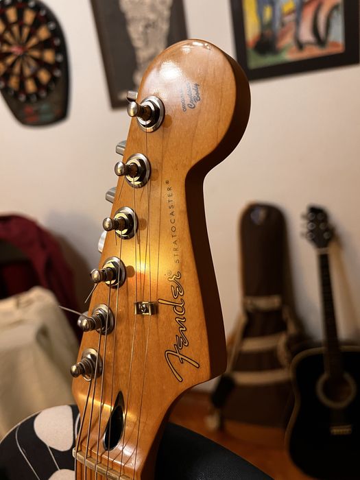 Fender Player Stratocaster SSS  2021, 75th Anniversary