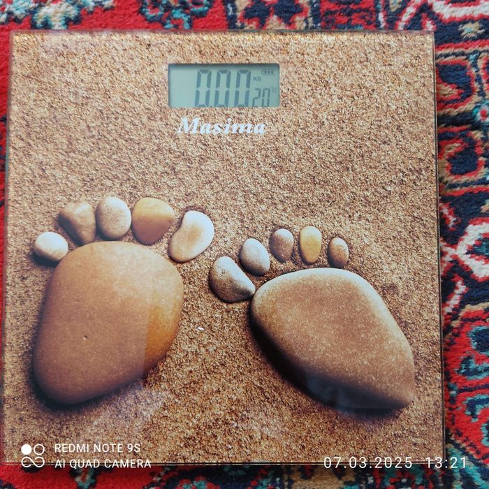 Столик журнальный