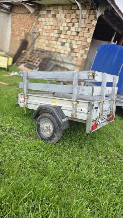 Ремарке едноосно