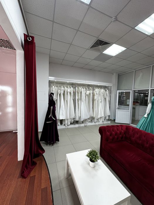 Продажа свадебного салона