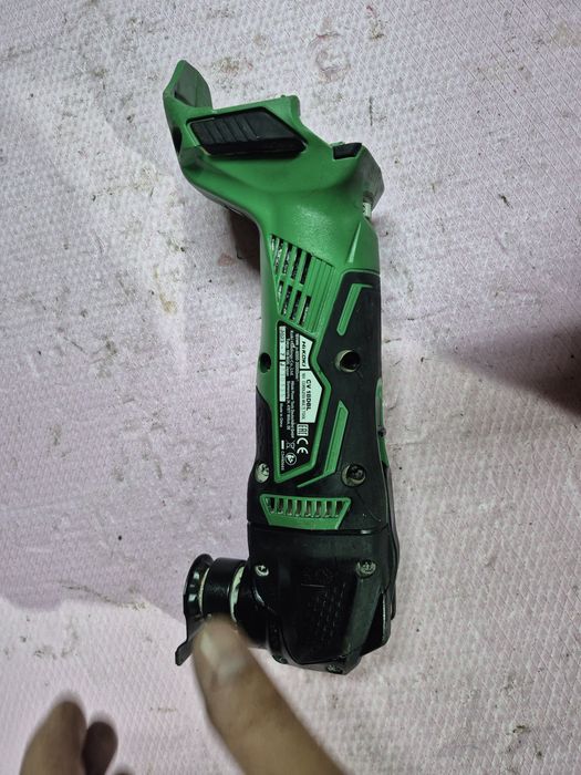 Multimaster multicuter HIKOKI CV 18 DBL