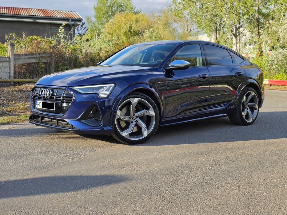 AUDI e-tron 2022 — imagine 1