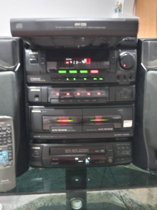 Муз. центр "Aiwa"