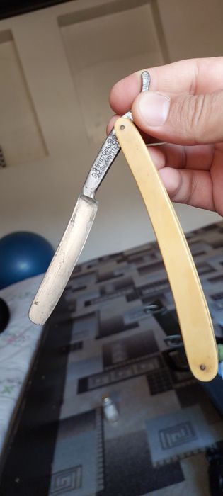 БРИТВА ОПАСКА  старинный