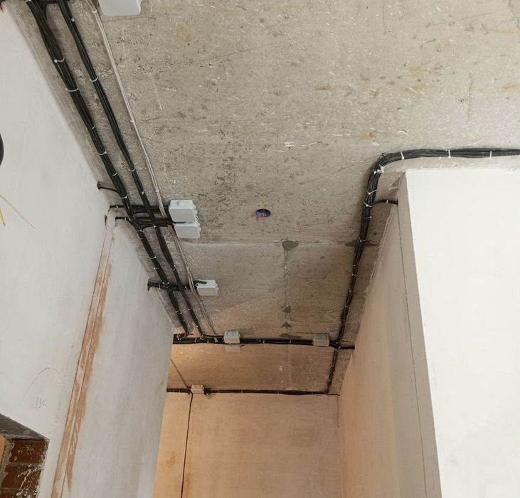 Услуги электрика недорого электрик круглосуточно срочный выезд