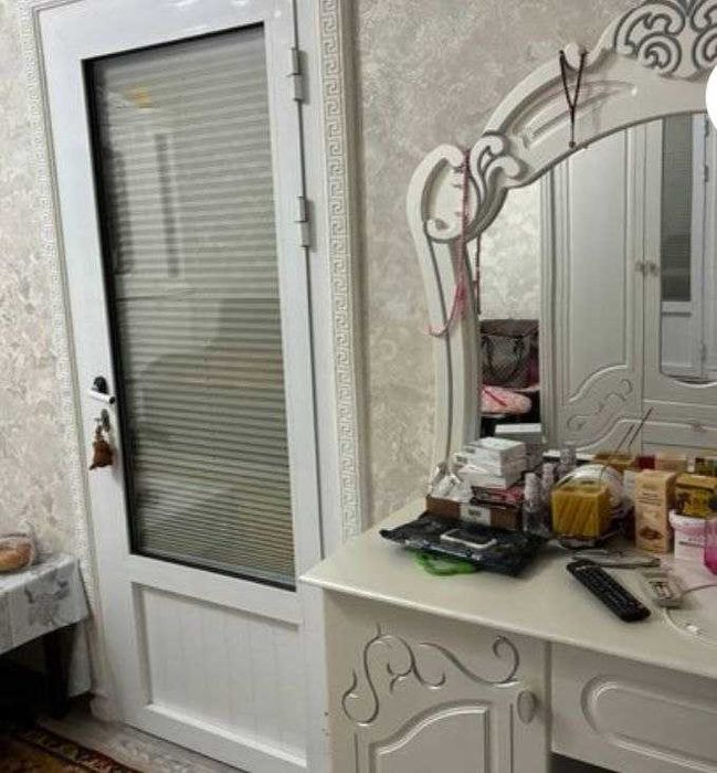 Продаётся 1/4/4 Юнусабад 13. Ипотека да