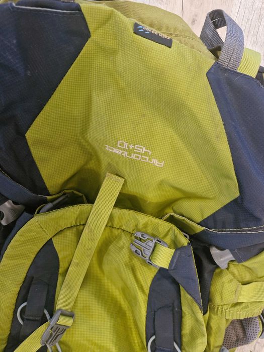 Vând rucsac Deuter Aircontact 45+10 L – mărimea L/M pentru barbati