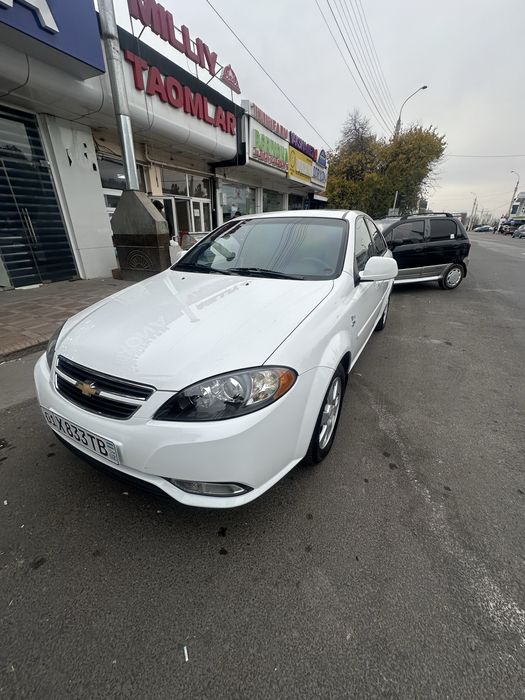 Gentra 2021 avtomat arendaga beriladi