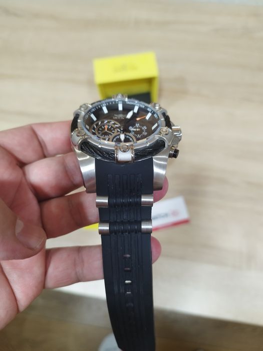 Мъжки часовник INVICTA