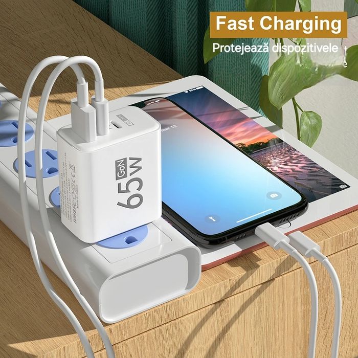 Încărcător GaN 65W. 2UsbC+1Usb. Fastcharge. Compatibil Android/Iphone