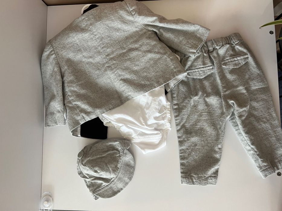 Costum botez Iulian Gri Cu Guler Saten Negru AnneBebe