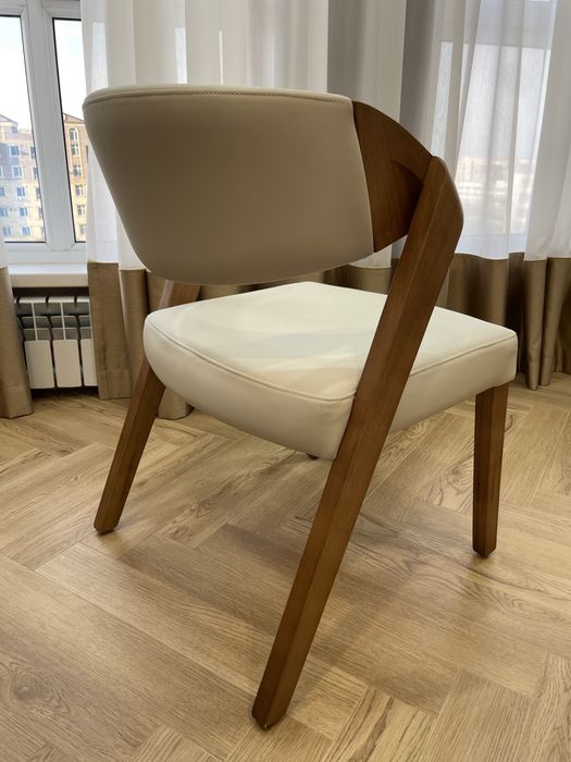 Продам стулья