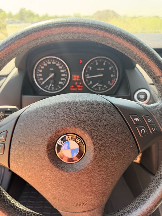 BMW X1 Drive 184 cai 190000 km 2012